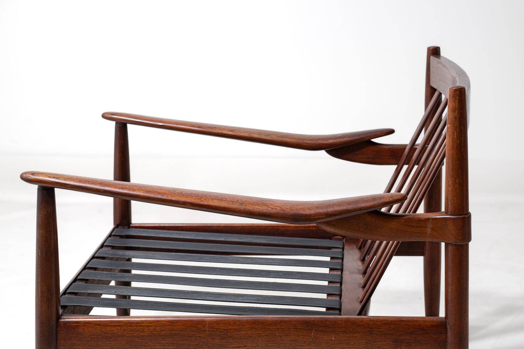 Set of modernist lounge chairs by BEKA, 1960s
