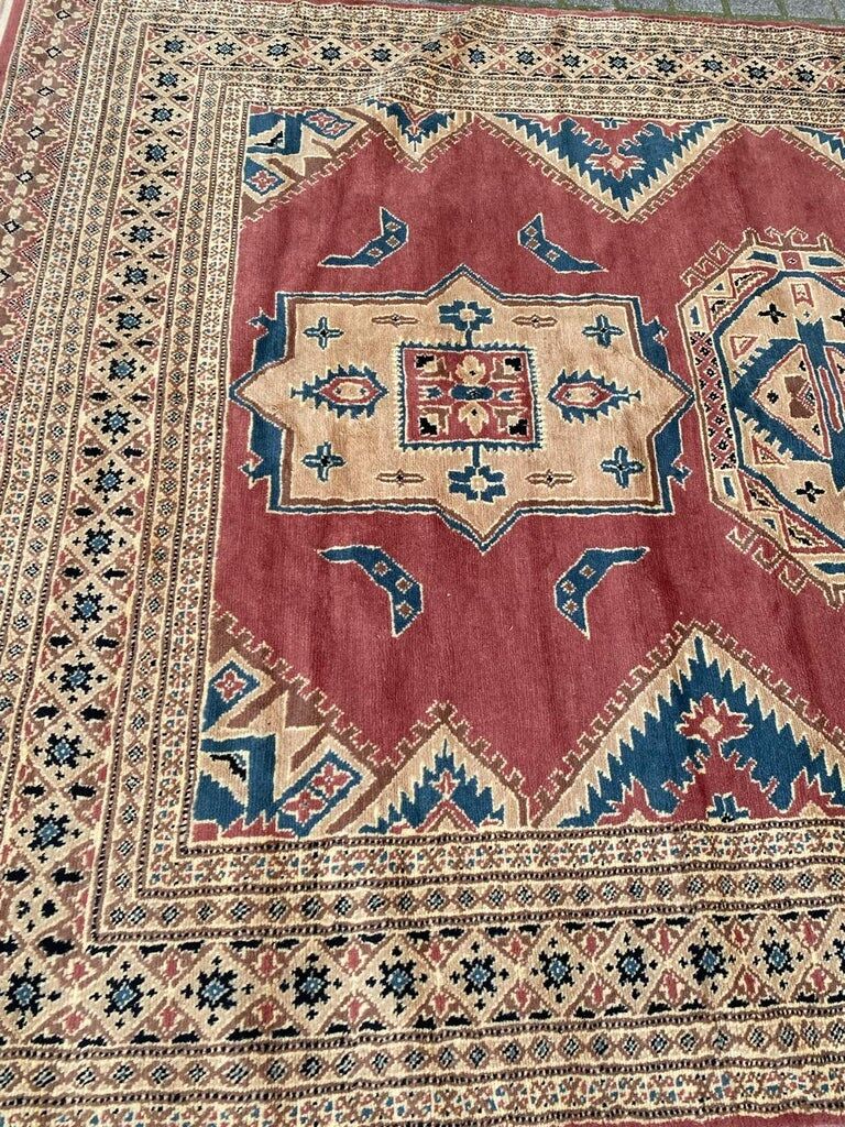 Vintage Pakistani carpets