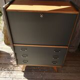 Secretary 60 compact compass feet