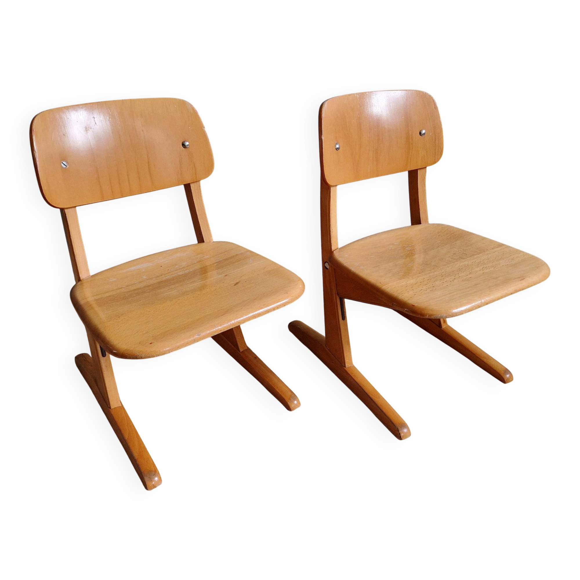 Pair of children's chairs by Casala in solid beech, 1960s.