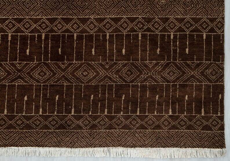 Traditional hand-knotted rug 150/250cm