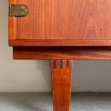 Vintage bookcase - wall cabinet teak Peter Løvig