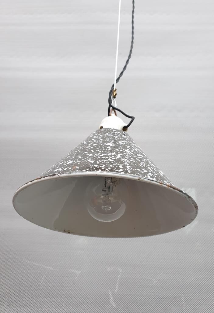 Speckled enamel conical hanging