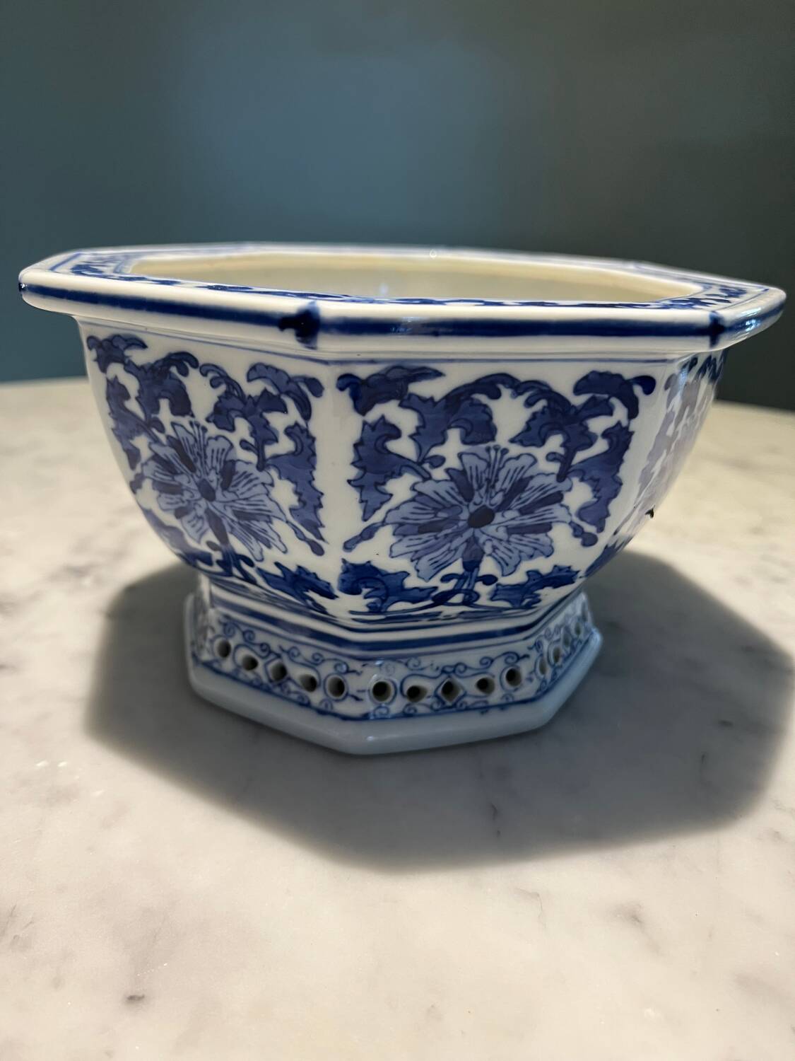 Antique pot for bonsai and orchids