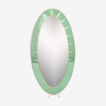 Miroir Italien oval laiton cristal vert de Cristal Arte 1950s 110x219cm