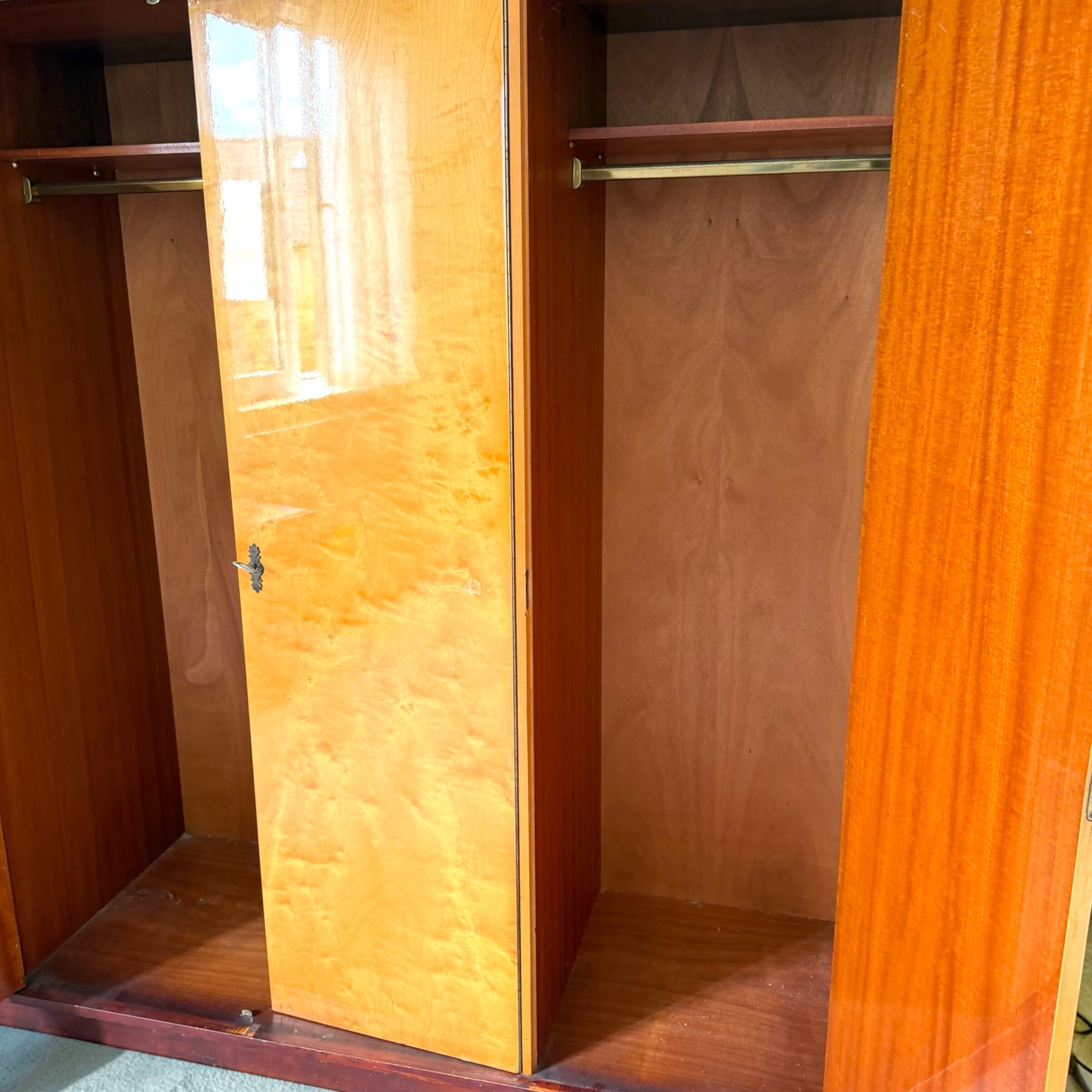 Vintage wardrobe highgloss