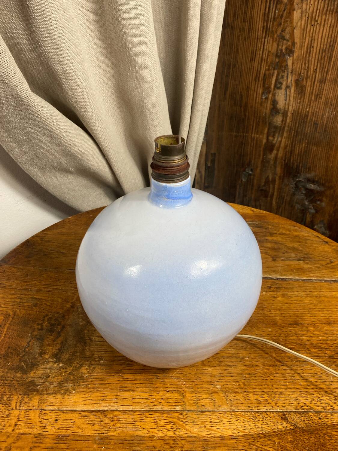 Ceramic ball lamp