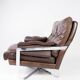Chaise facile rembourrée avec cuir brun patiné et cadre en métal, conçu par Arne Norell