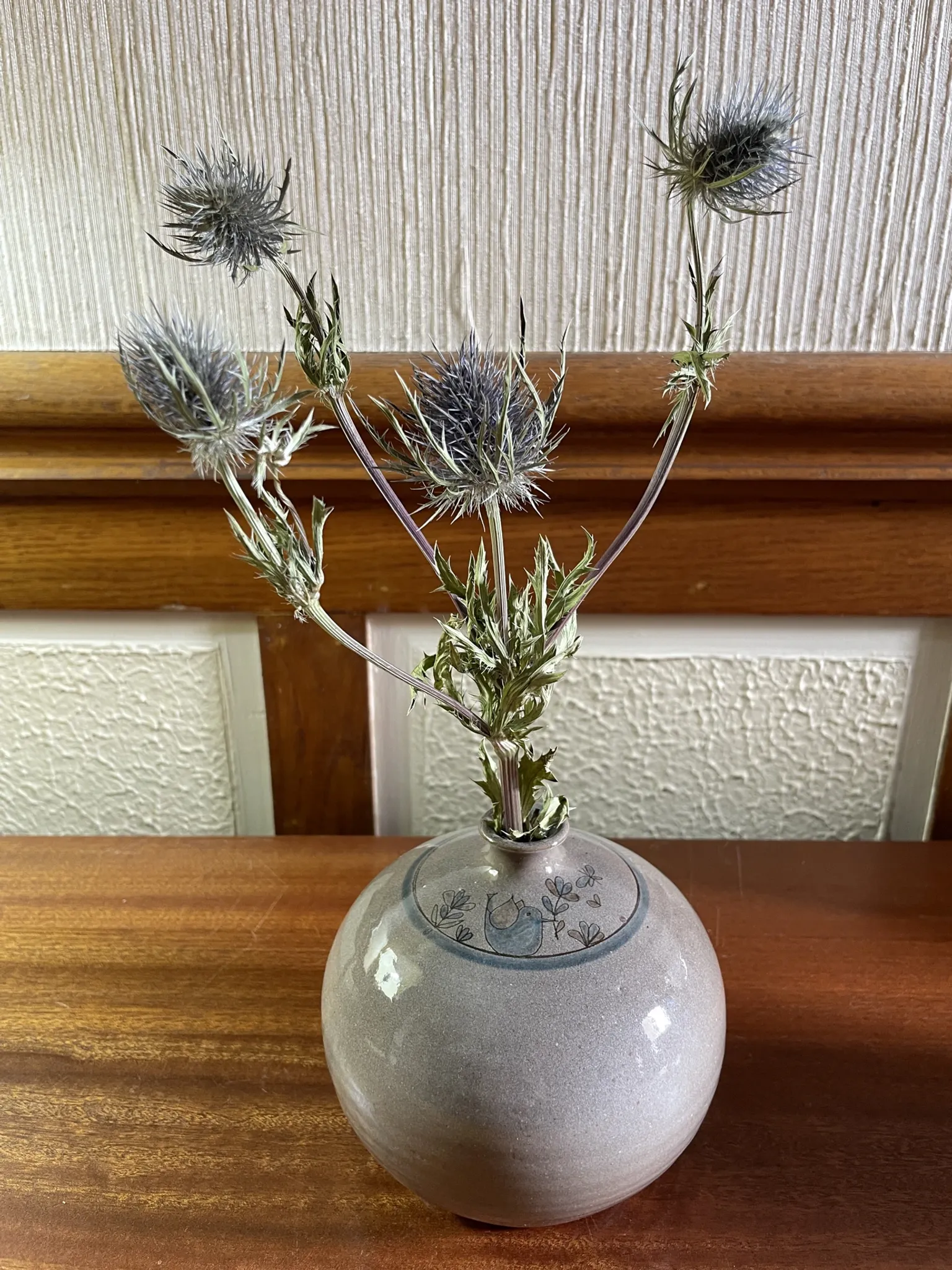Ball vase pottery Millian