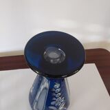 Vase en cristal ciselé bleu