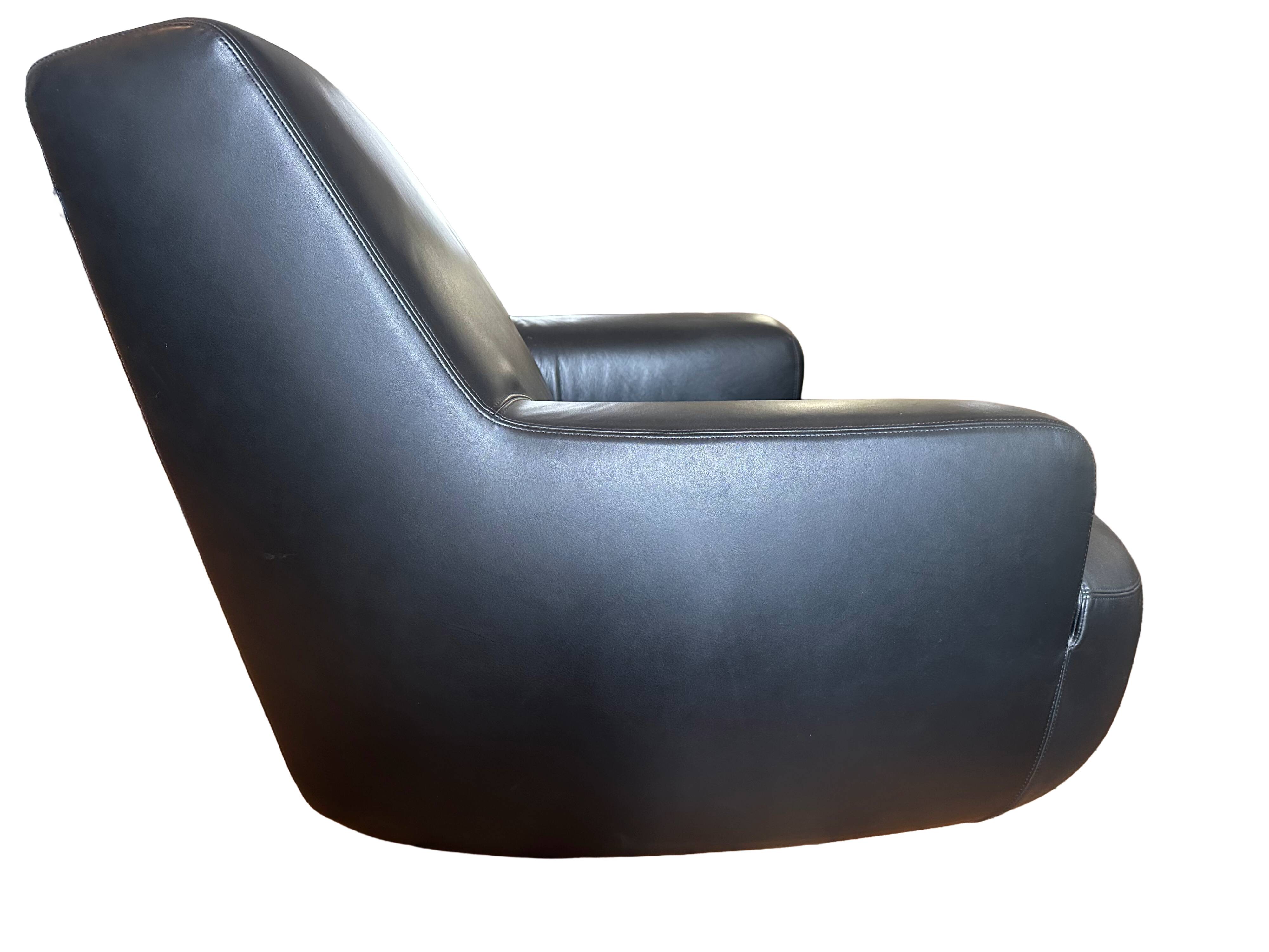 Paire de fauteuils Bug - Paola Navone pour Poliform - cuir - pivotant 360°