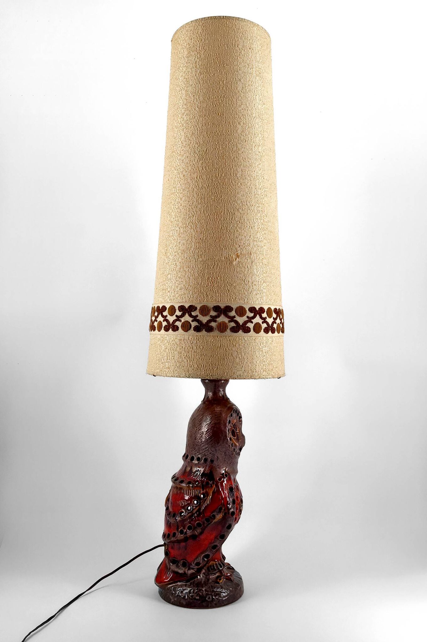 Important ceramic lamp / floor lamp, Owl, by Walter Gerhards