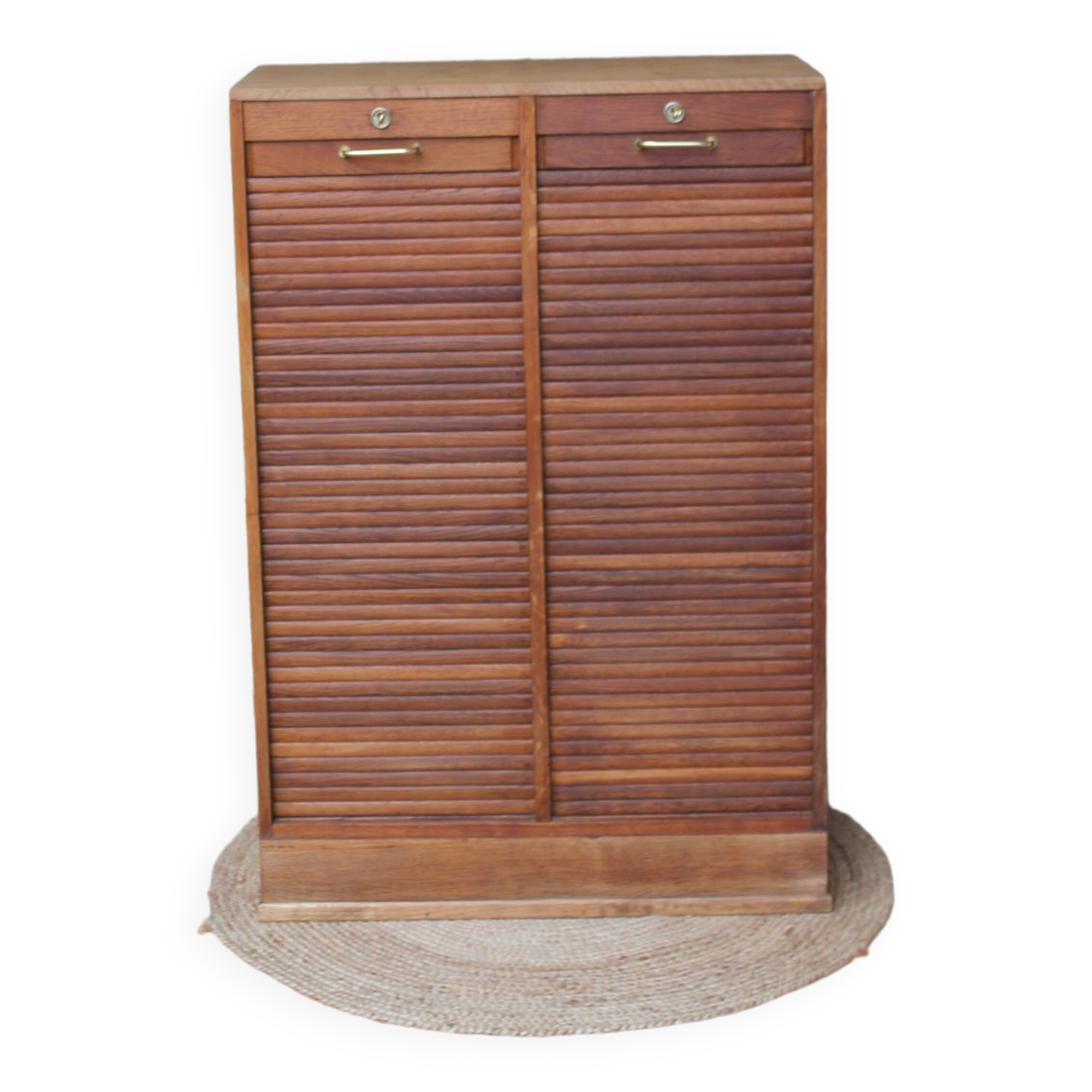 Double curtain file cabinet