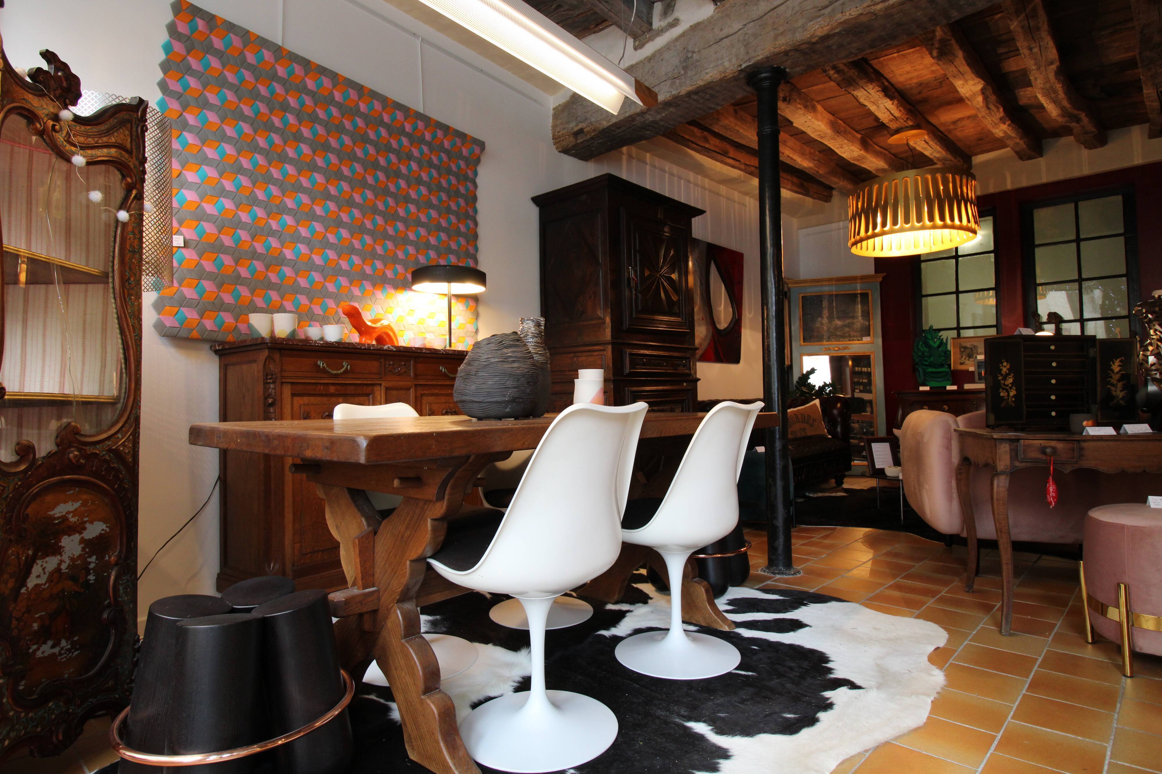 4 Tulip chairs by Eero Saarinen, edition Knoll