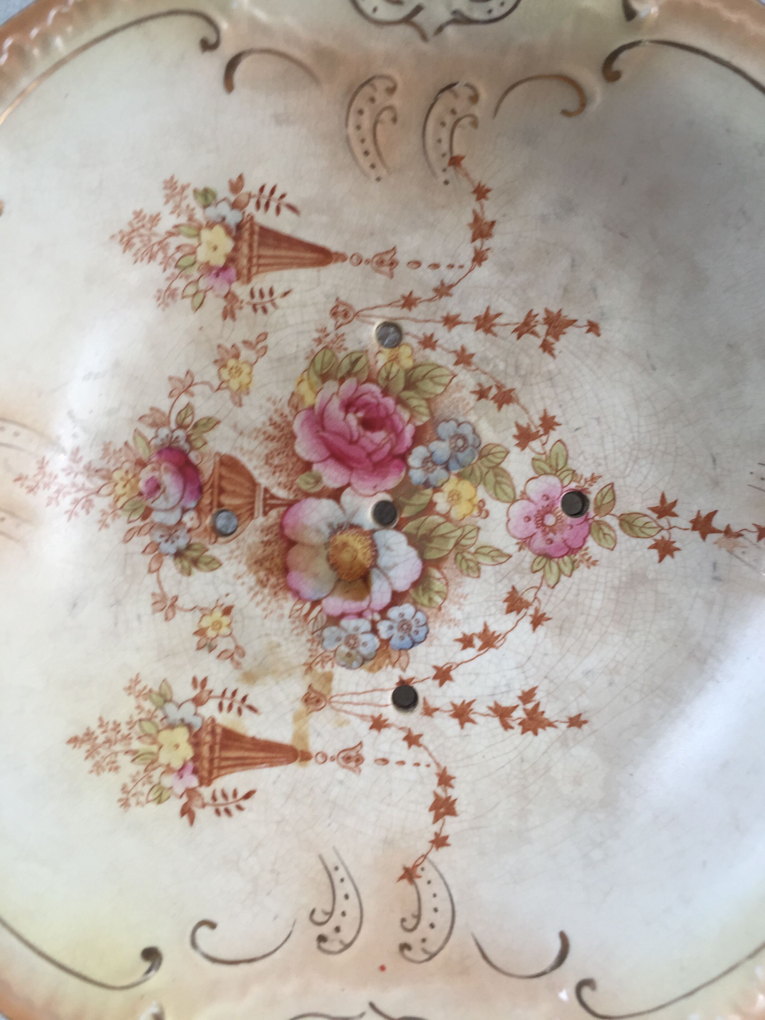 Vintage English drainer of the early twentieth century - Crown Devon Fieldings