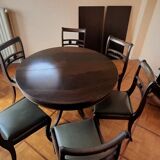 English style dining room