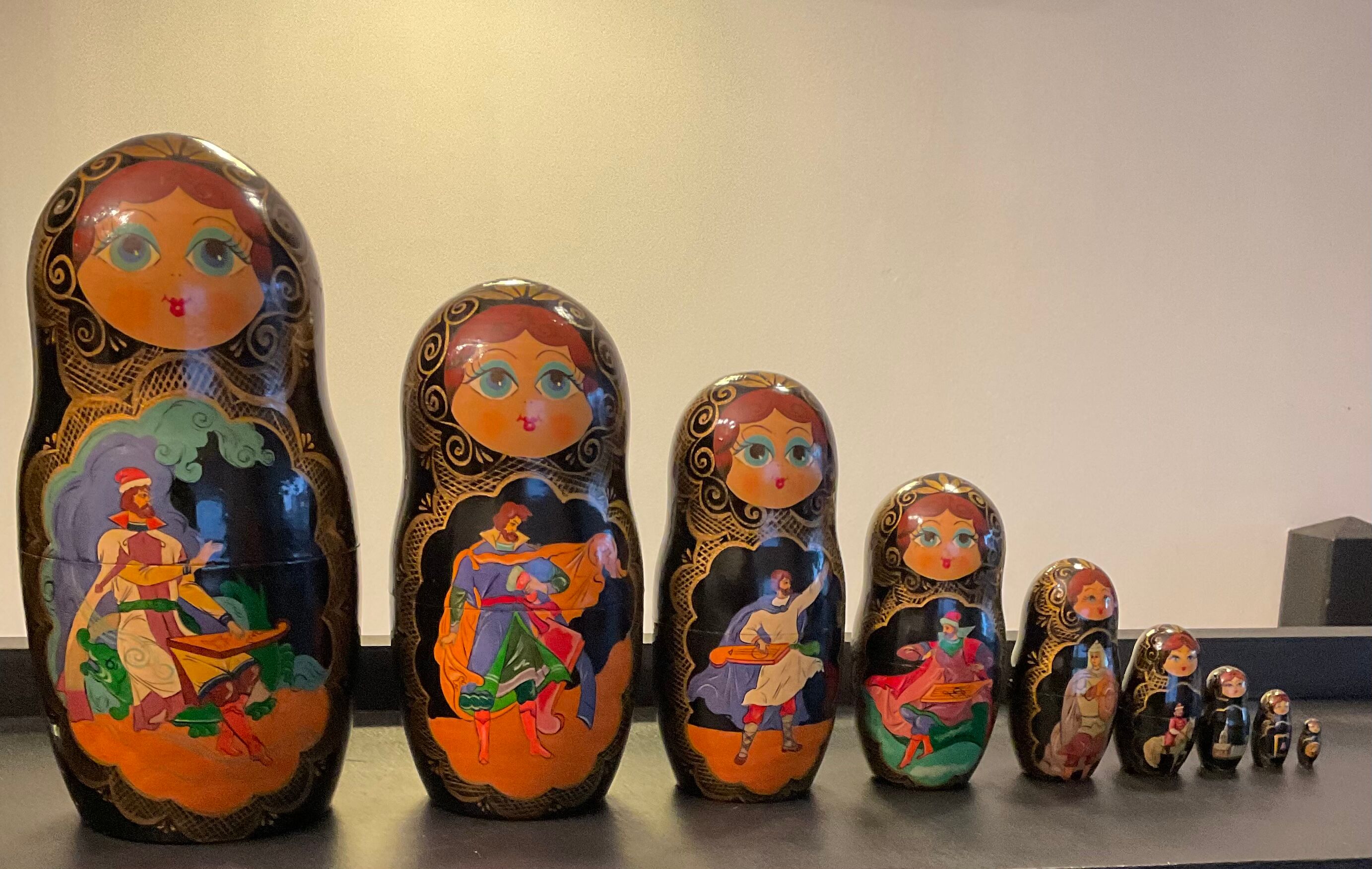Series of 10 old Russian Matryoshka dolls