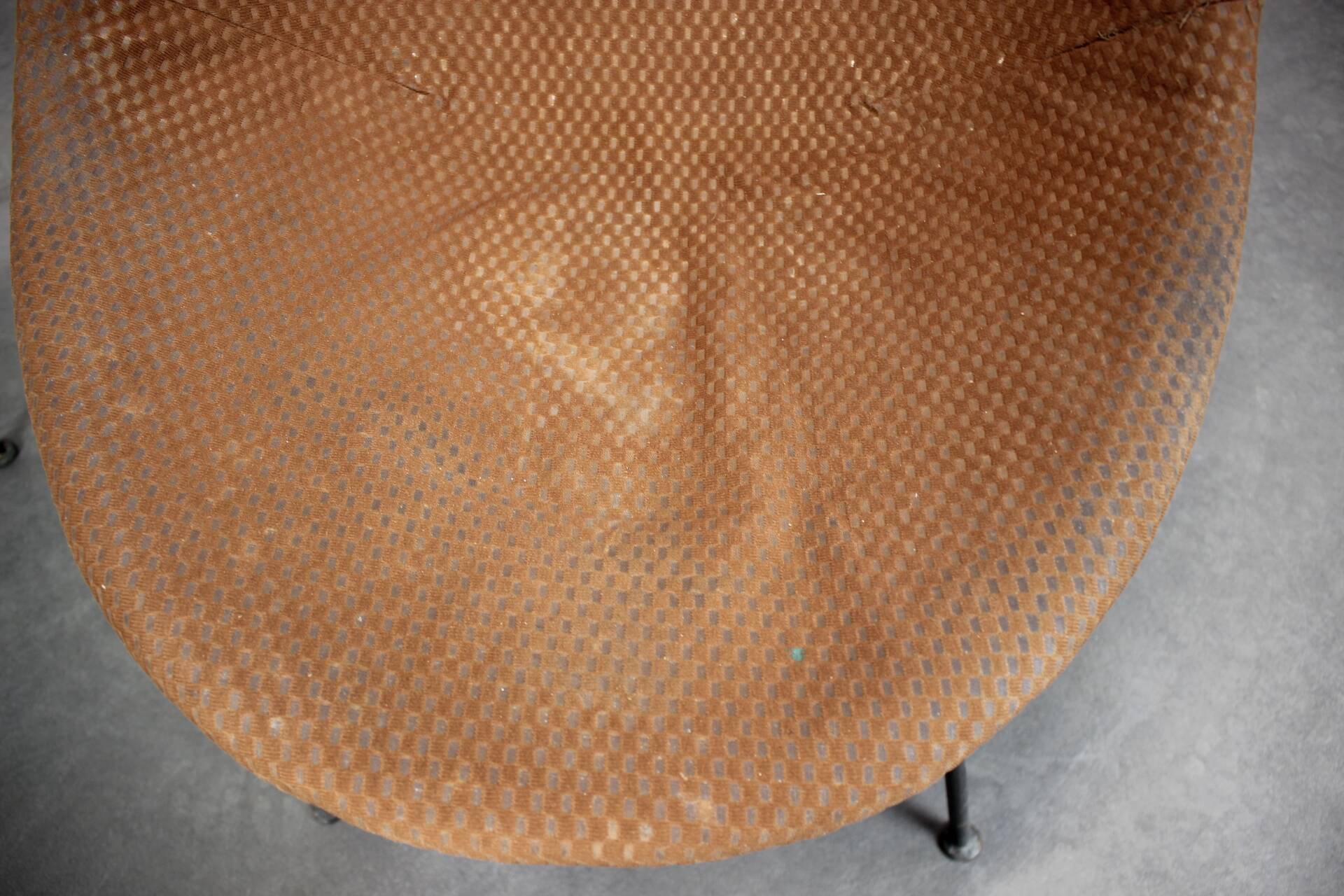 Mid-Century Italian Coffee Table and Two Chairs, 1960s