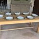 Ancienne table de ferme rénovée