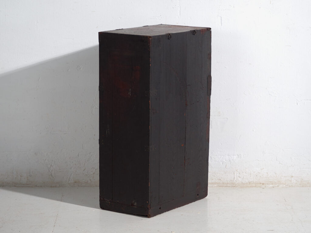 Antique Japanese storage furniture – Meiji/Taishō period (c.1880-1926) #74