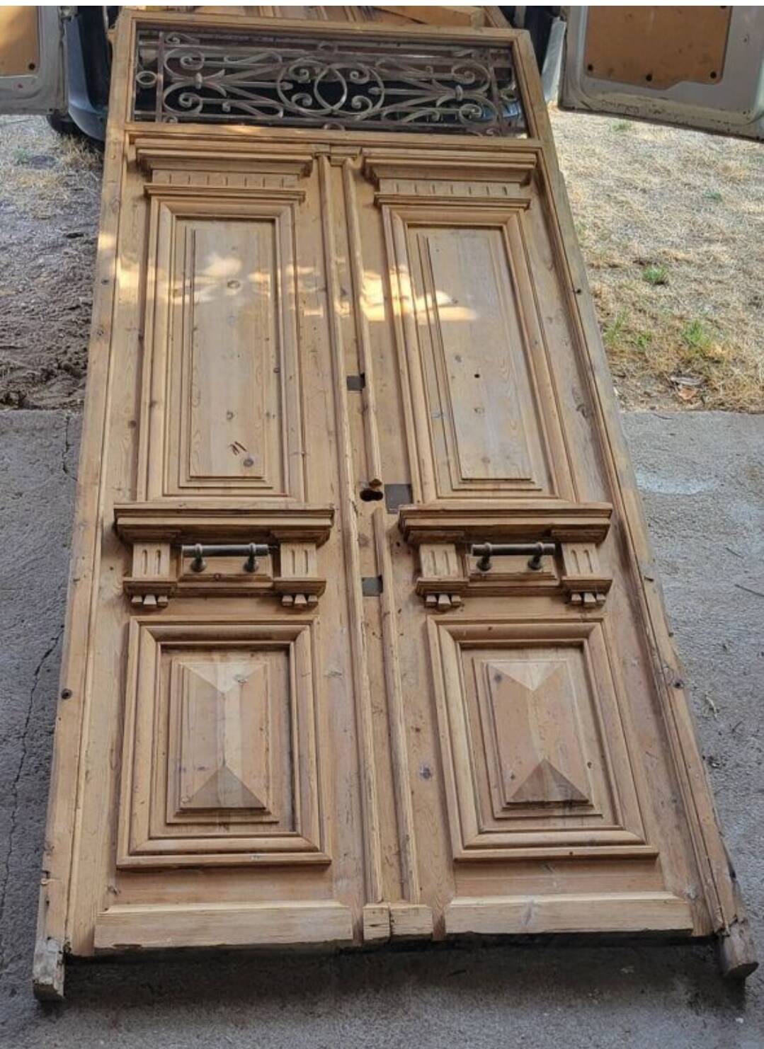 Double Haussmannian doors