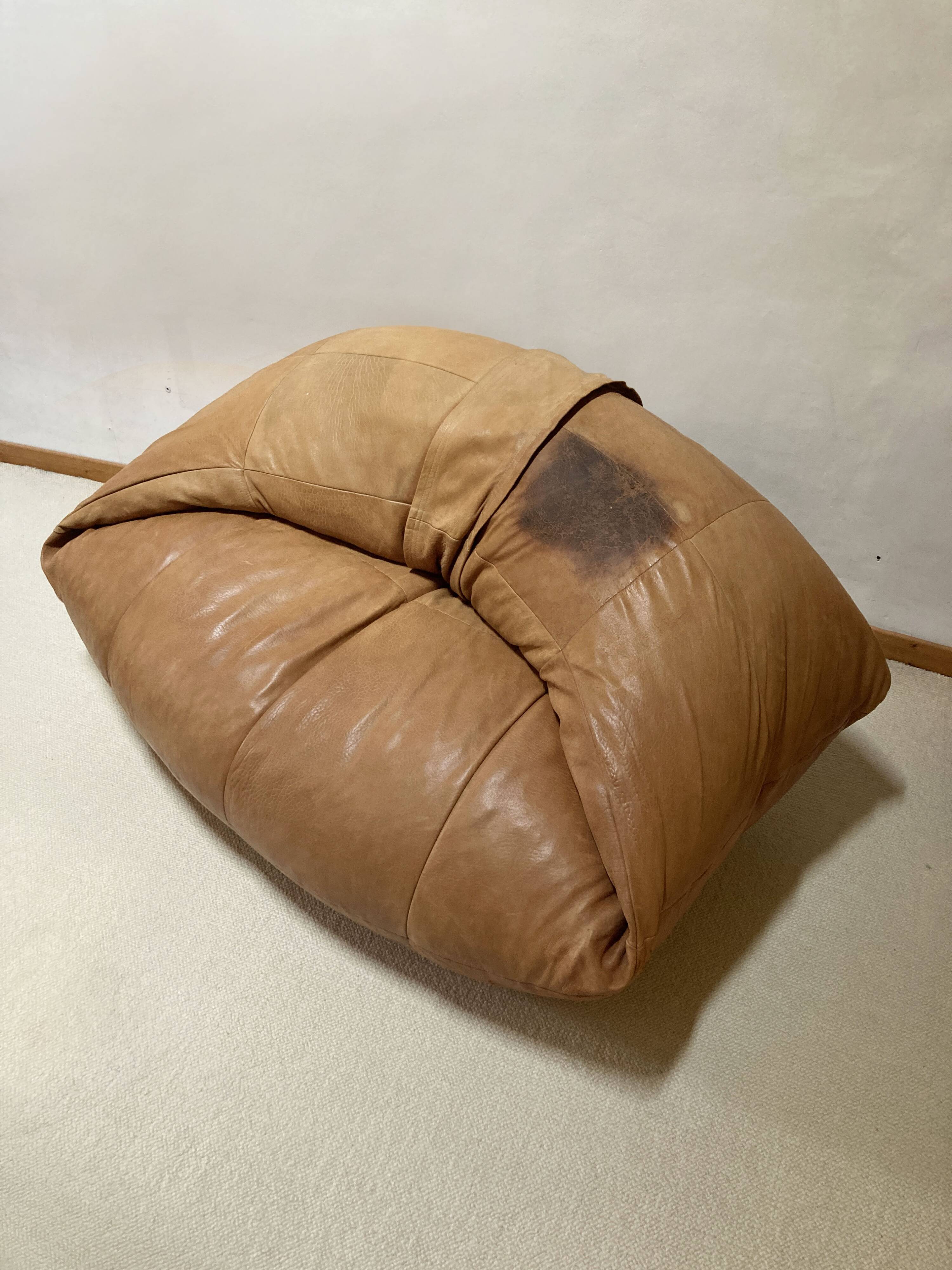 Light leather pouf sofa by Raphael Raffel for Honoré Paris