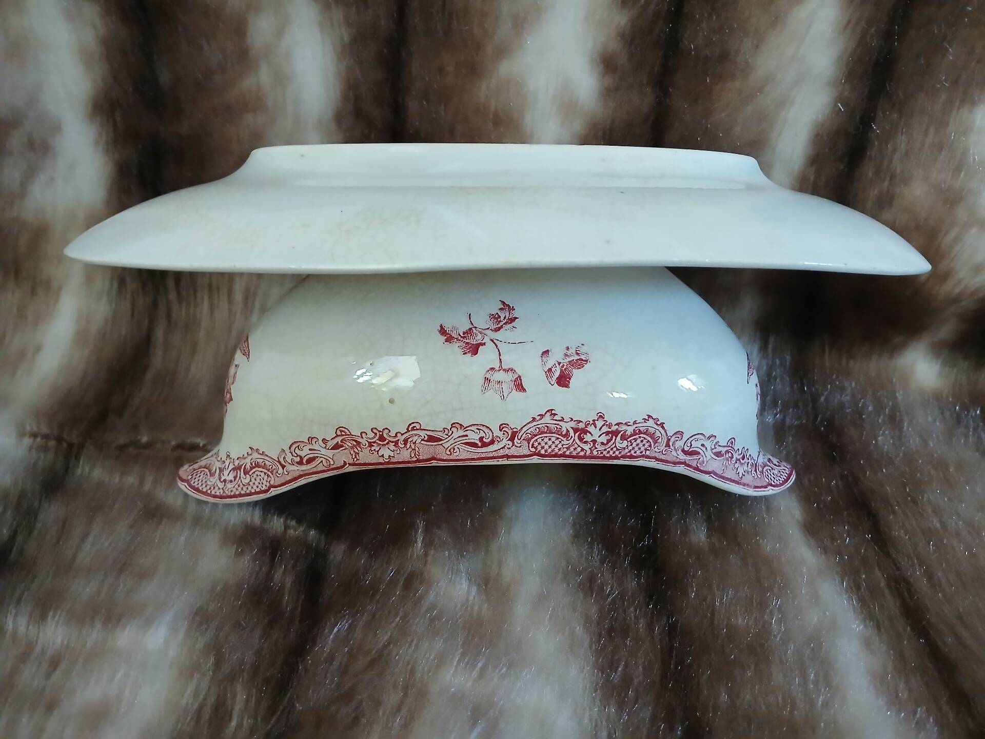 Antique sauce boat in ironstone Sarreguemines