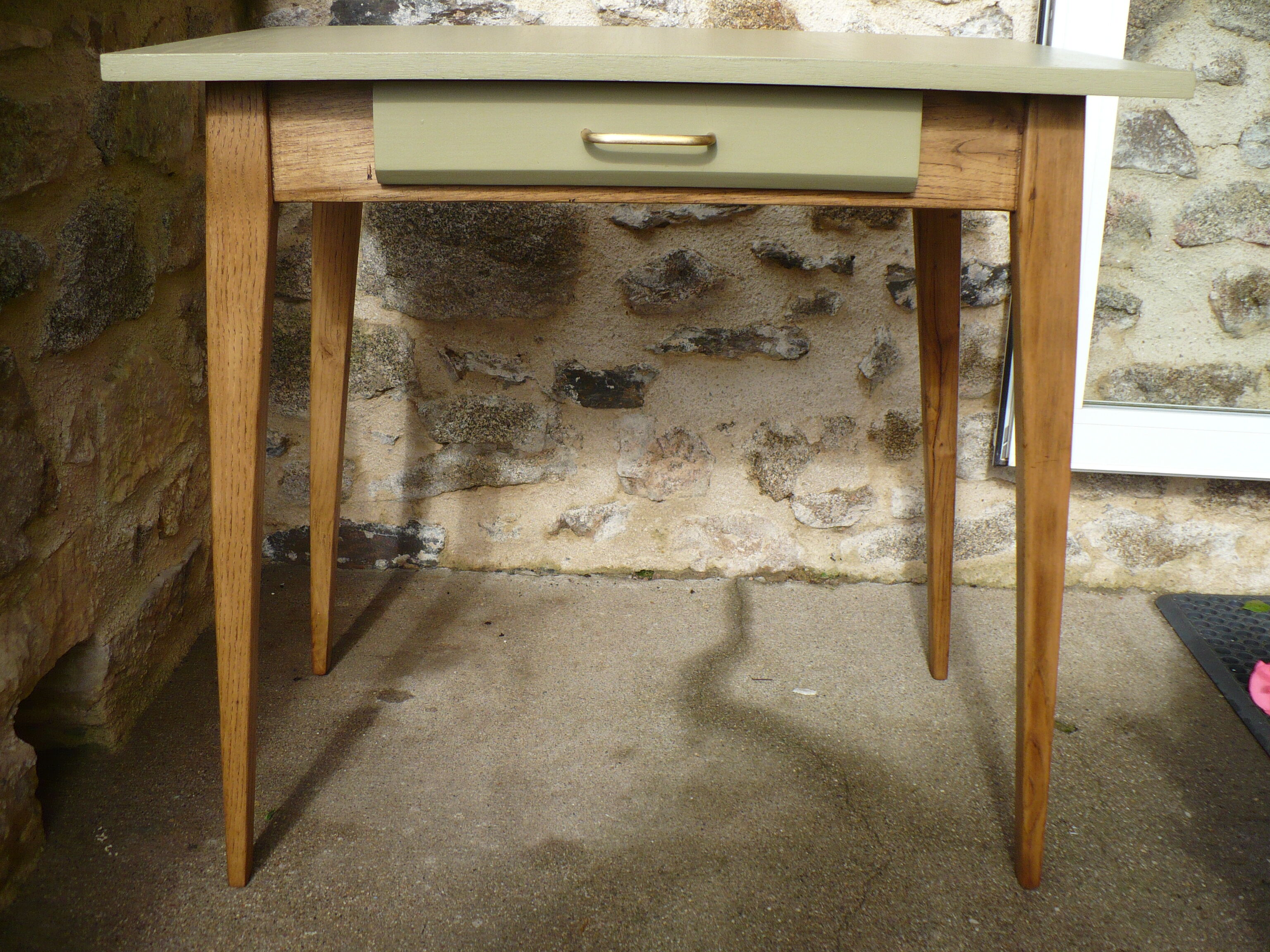 Table desk vintage