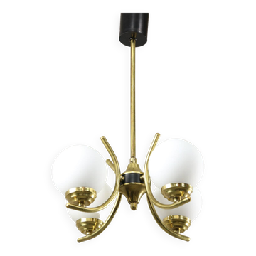 Mid-Century Italian Brass and Opaline Chandelier