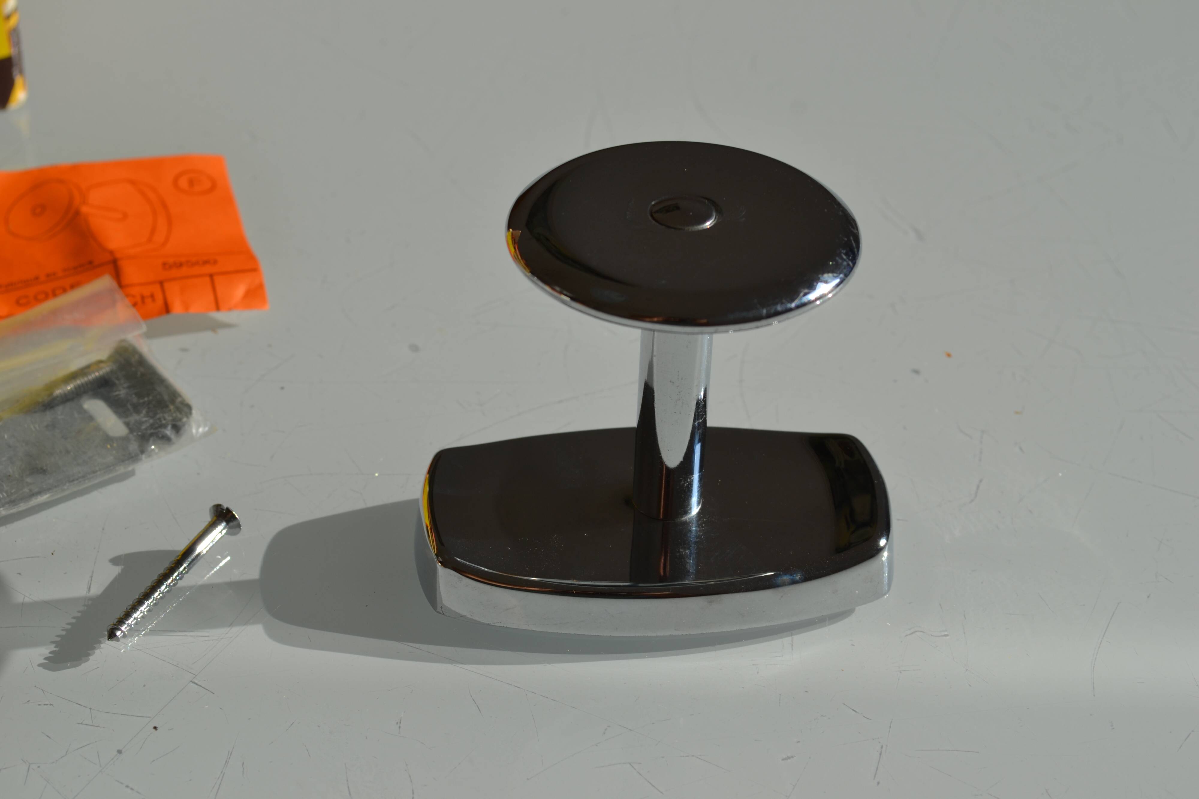 Vintage 80's chrome metal wall coat rack with 1 hook