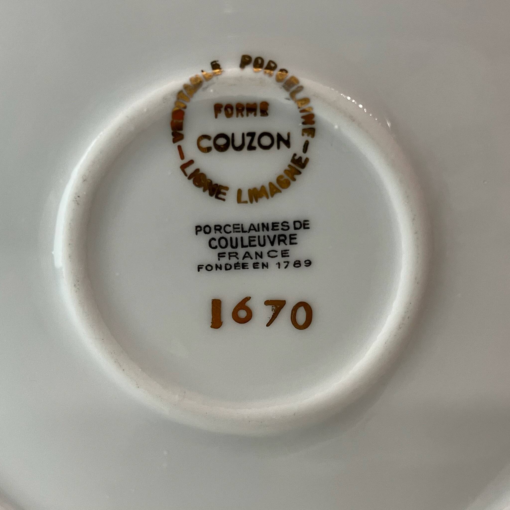 Numbered porcelain soup tureen from Couleuvre.