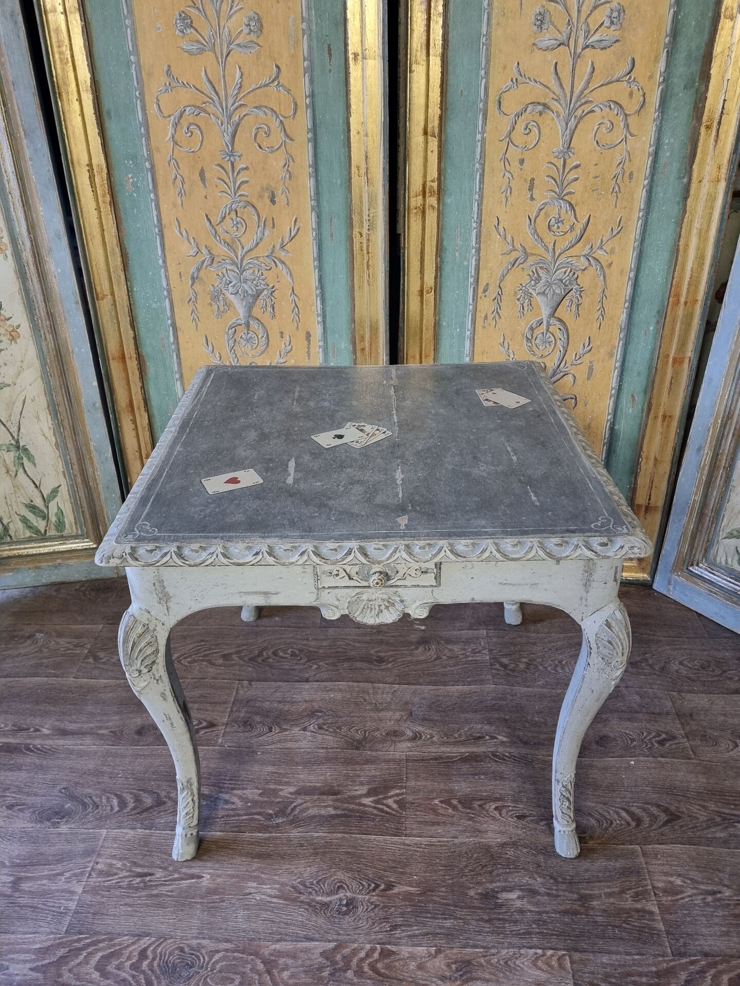 Table à jeu, d'appoint, XVIIIème s.