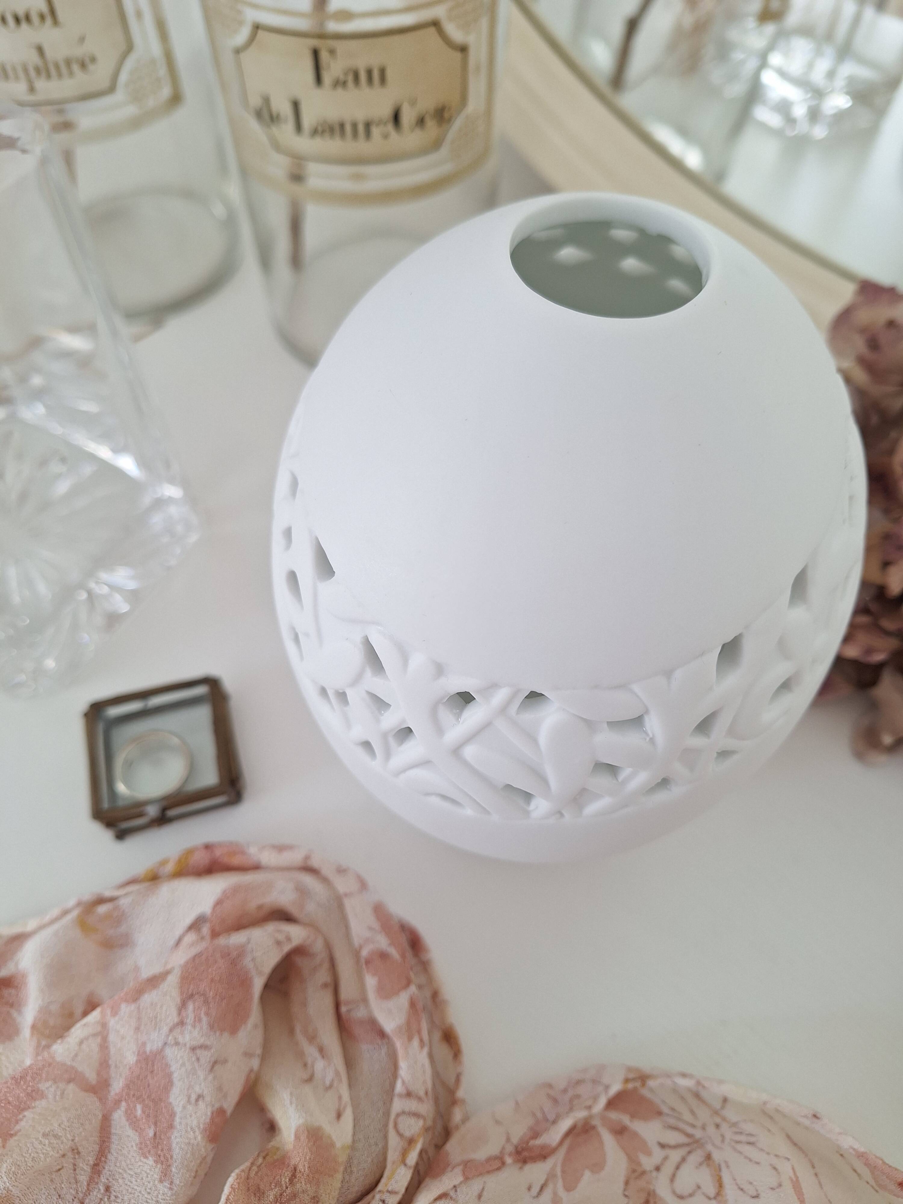 Vase œuf blanc en porcelaine