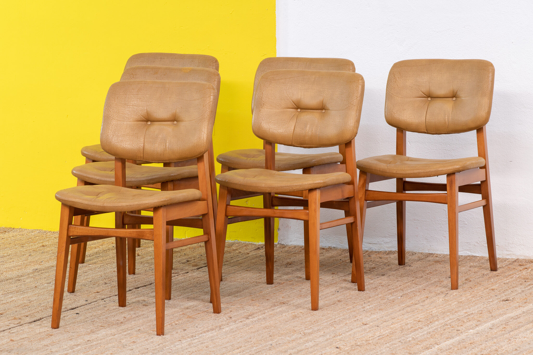 Scandinavian chairs 46 cm