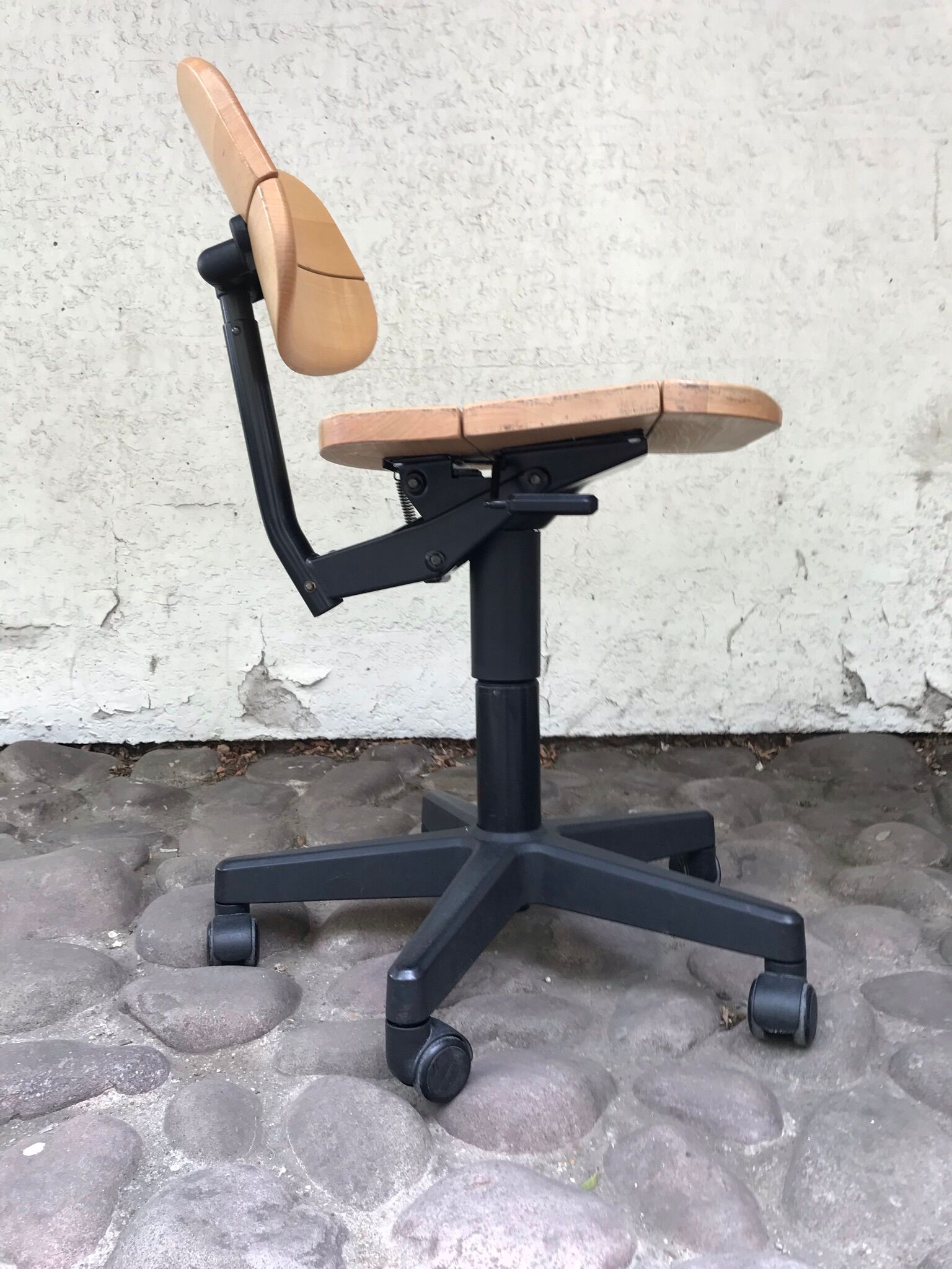 Martin Stoll office chair light wood on wheels