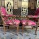 Paire de fauteuils cabriolets de style Louis XV