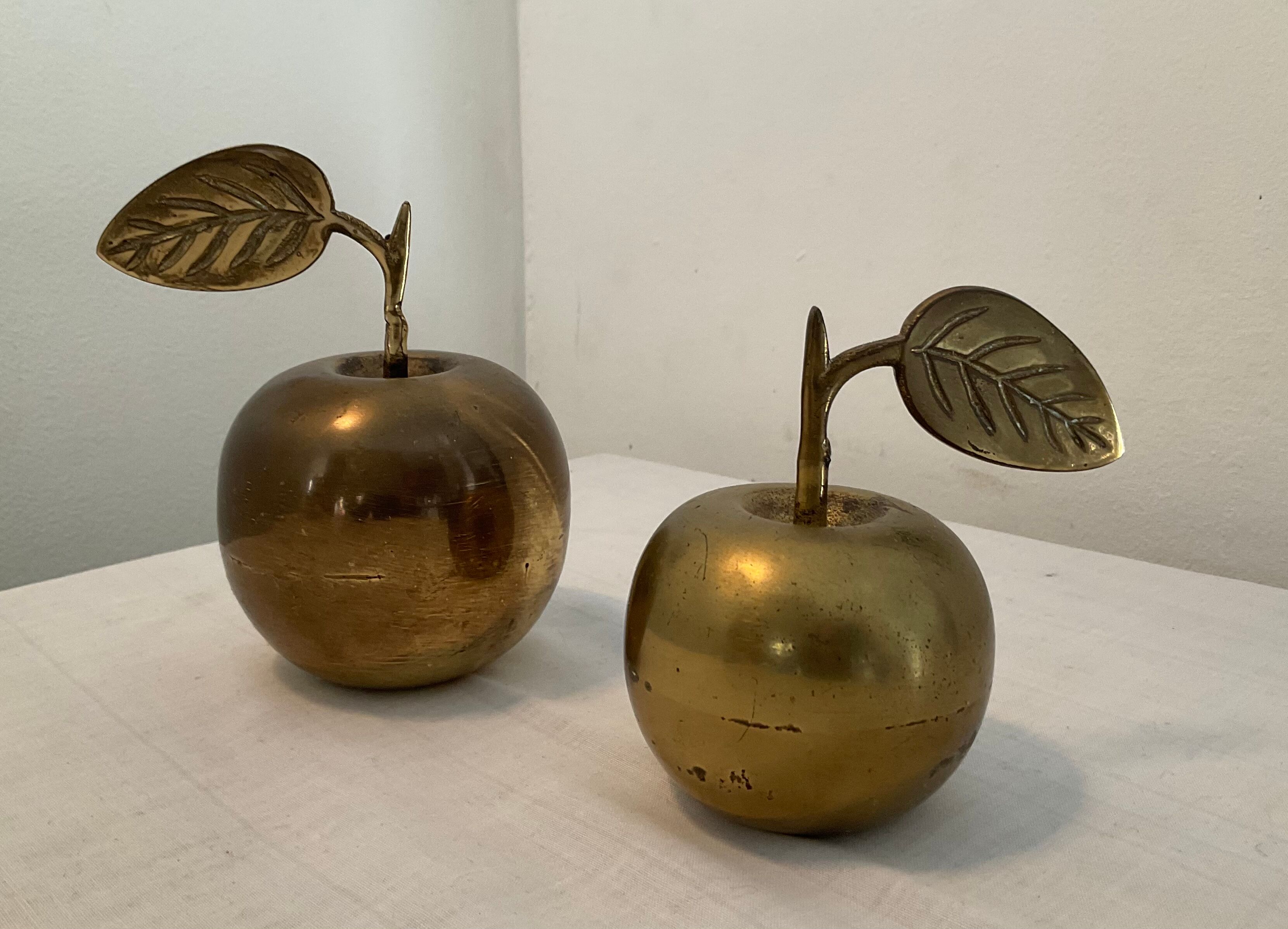 Duo de pommes en bronze presse papier vintage des années 60-70