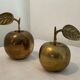 Duo de pommes en bronze presse papier vintage des années 60-70