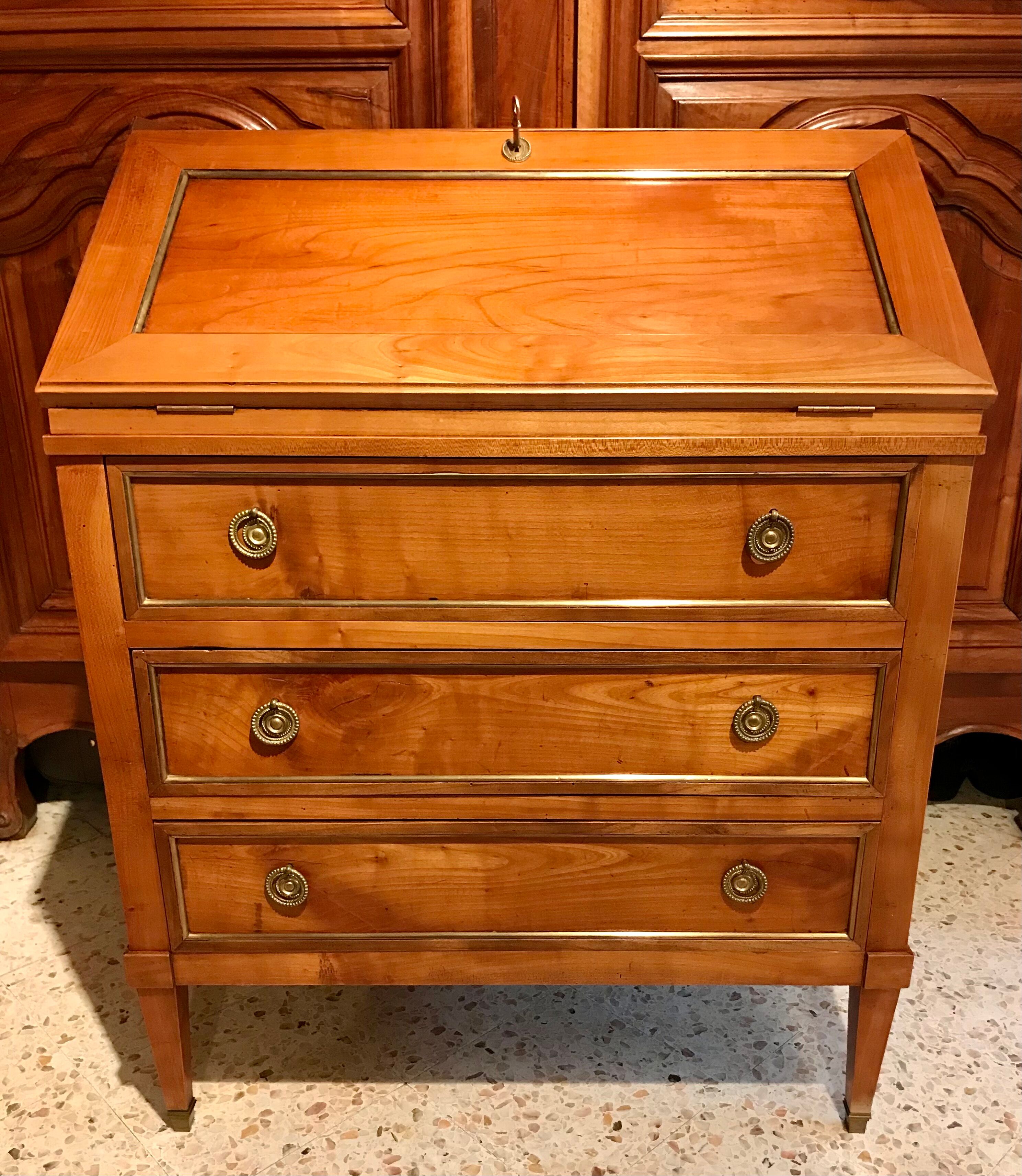 Small secretary English donkey back office Madame 3 drawers
