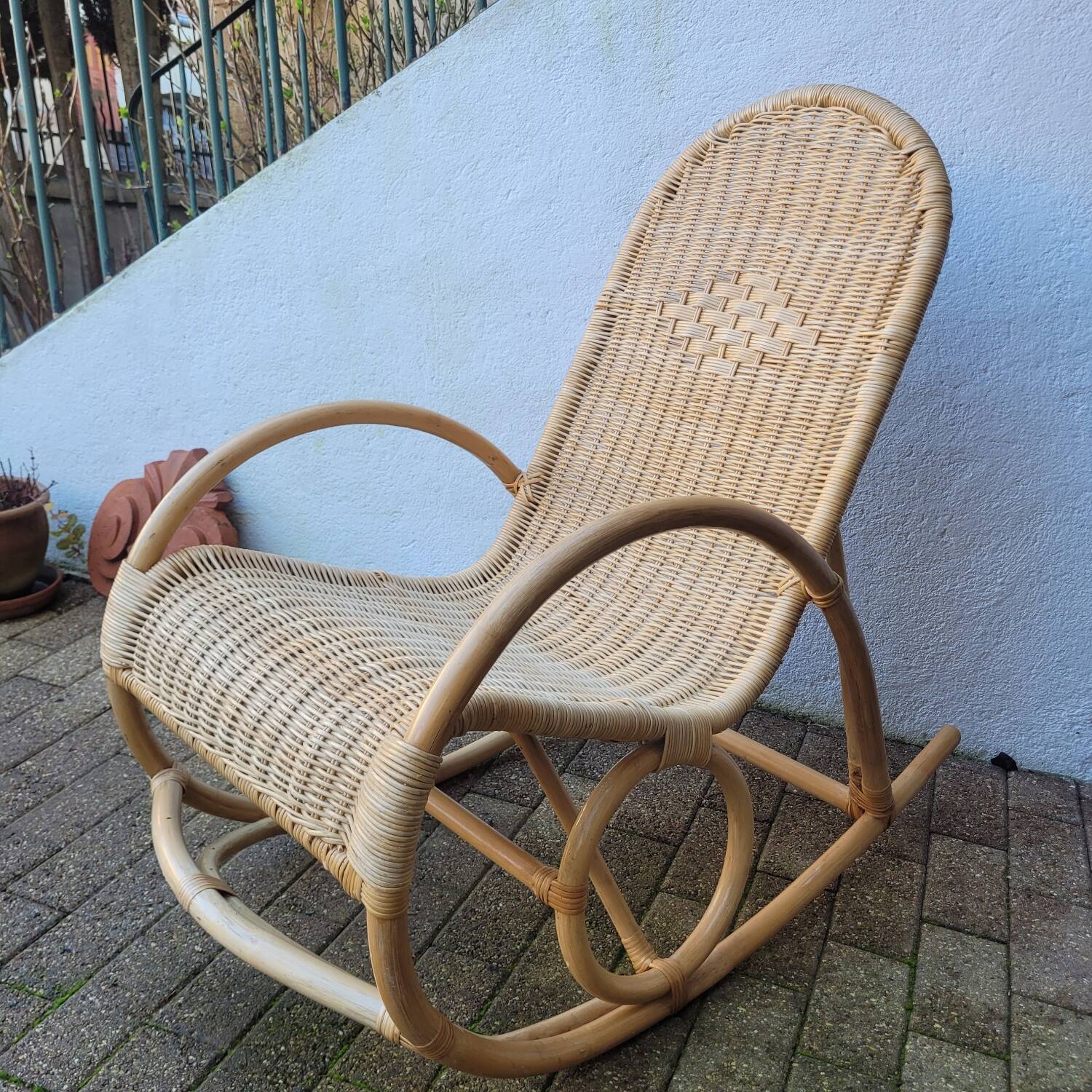 Rattan and bamboo rocking chair — Vintage bohemian style, 1970s