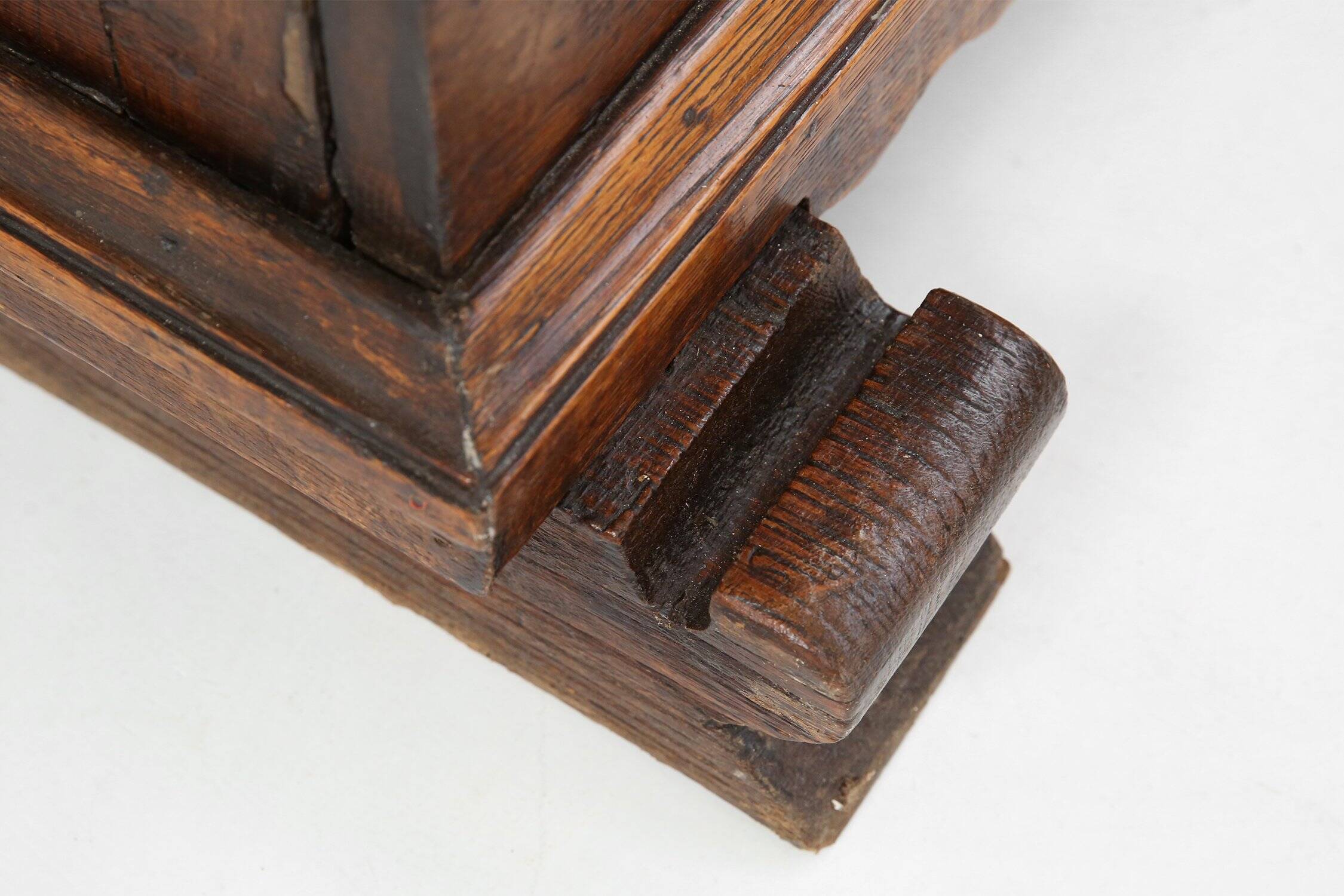 Late 18th Century Flemish oak Cabinet, ca. 1780s