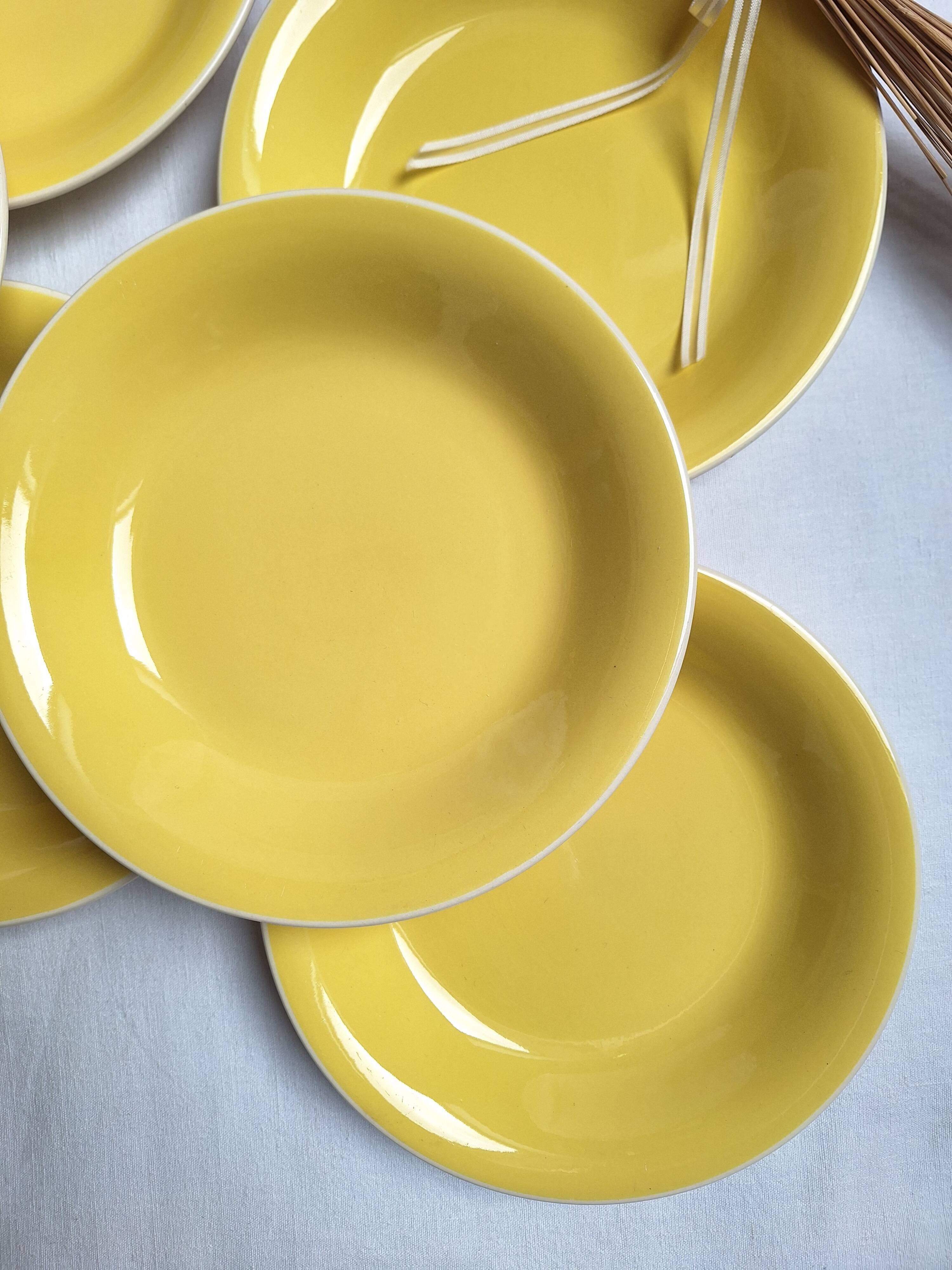 Deep plates or salad plates Villeroy & Boch yellow