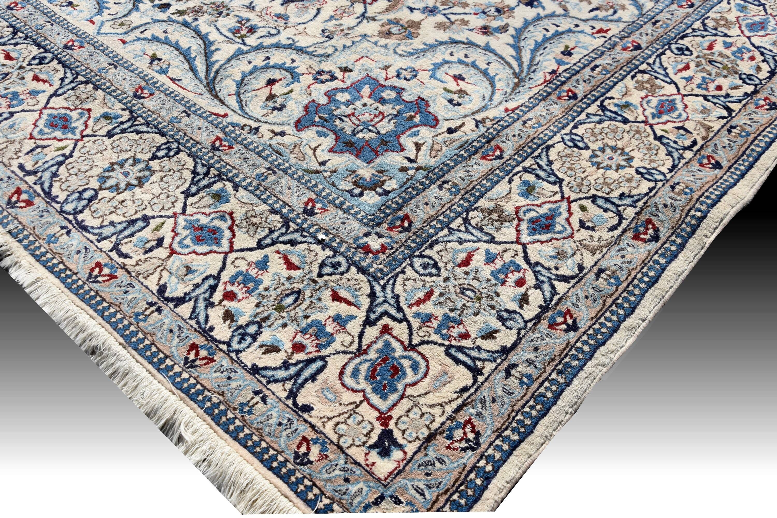 Persian Iran Nain Wool and Silk Oriental Rug: 3.10 X 2.08 Meters