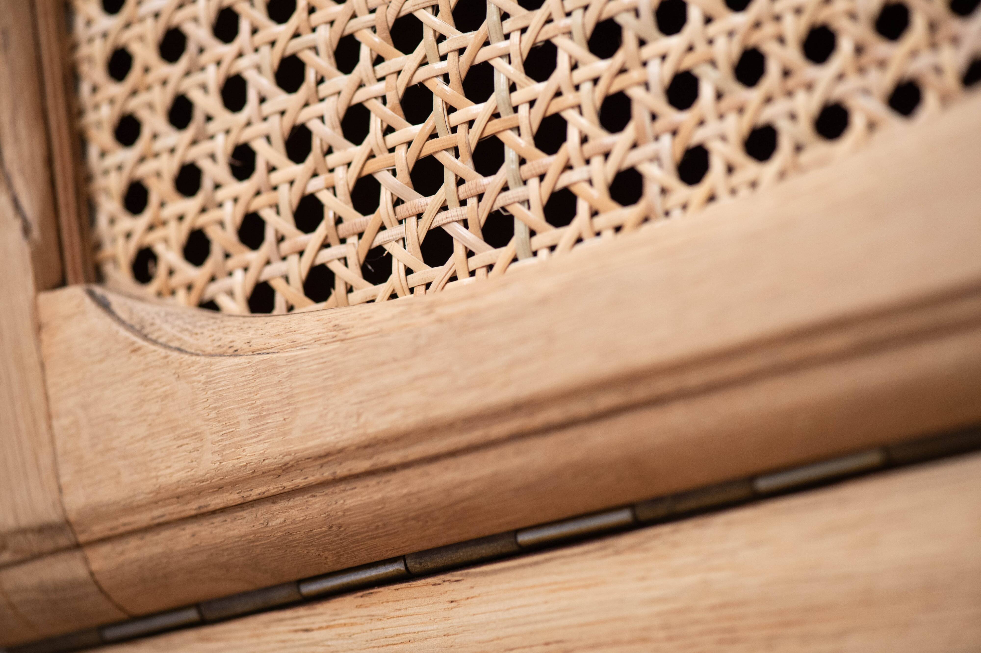 Bar cabinet / Tv cabinet