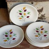 Seven vintage plates in fine earthenware from Gien service Gentilly