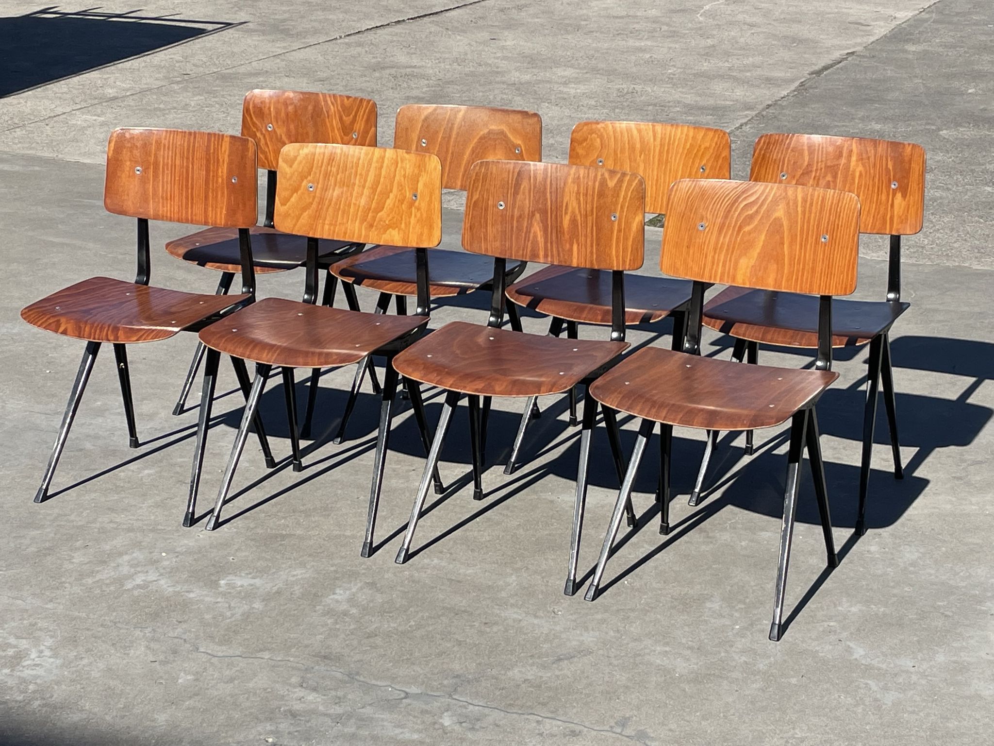 Result Chair by Friso Kramer for Ahrend De Cirkel, 1970 in black