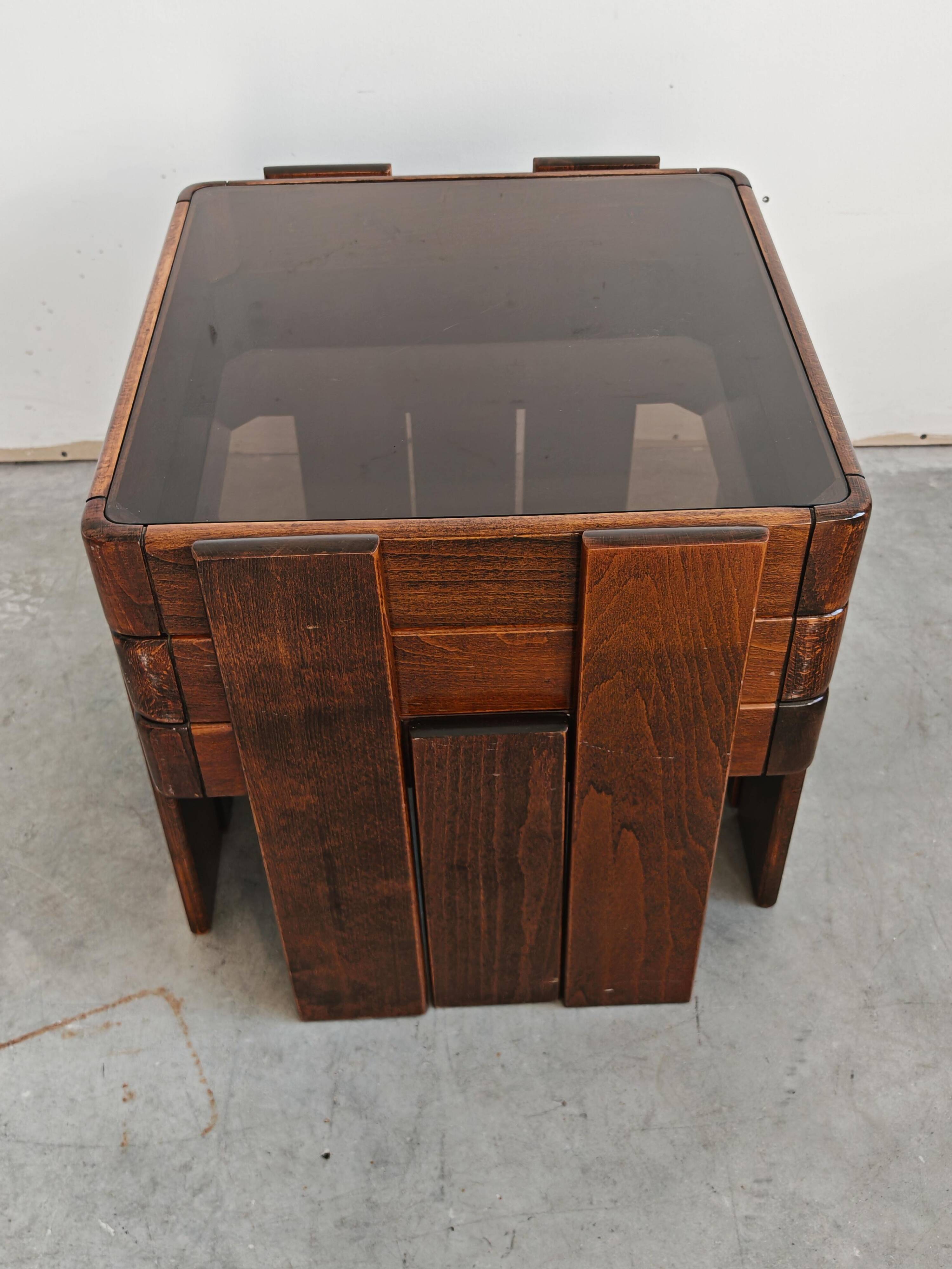 Tables gigognes mid-century par Gianfranco Frattini, Yougoslavie années 1960