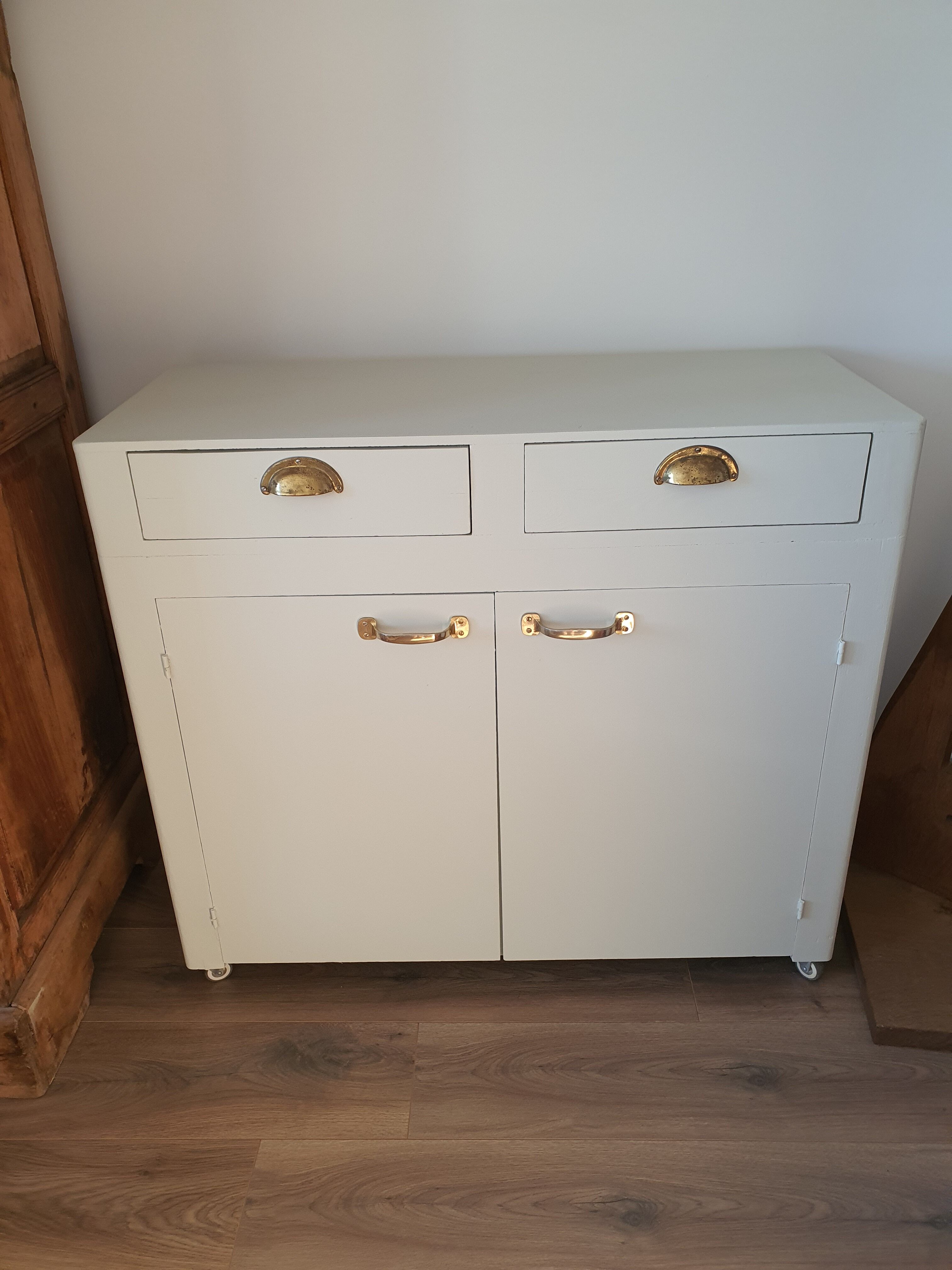 Vintage buffet