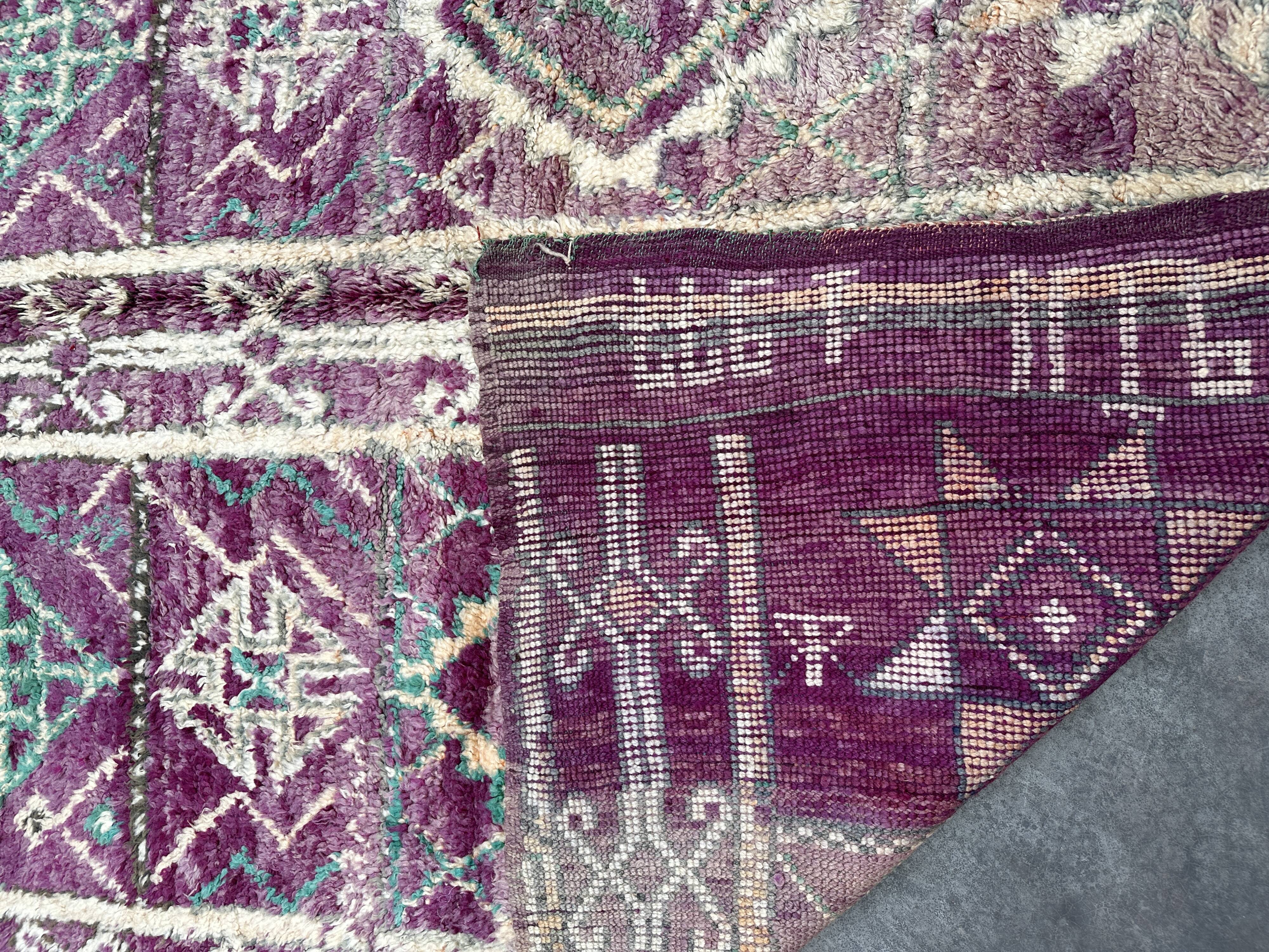 Moroccan carpet boujad purple - 214 x 350 cm