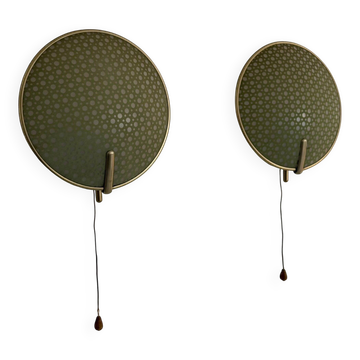 Paire d'appliques en plexiglas vert et métal doré par Erco, années 1950, Allemagne